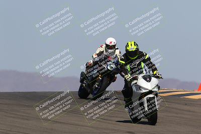 media/Mar-28-2022-Superbike Trackdays (Mon) [[b8603d0f67]]/Open Track Time/Turns 9 and 10/